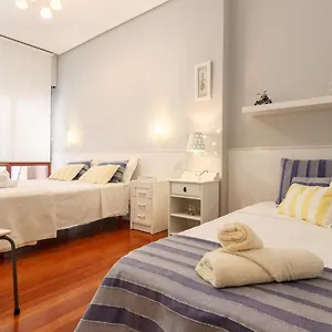 Vivienda Turistica De Prestancia En Castanos, Apartment Bilbao